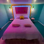 Appartamento Funky House - Jacuzzi - Salle De Cinéma&netflix - Billard - Nintendo Switch&jeux Douai