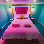 Funky House - Jacuzzi - Salle De Cinéma&netflix - Billard - Nintendo Switch&jeux *