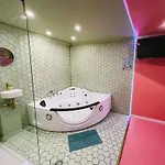 Funky House - Jacuzzi - Salle De Cinéma&netflix - Billard - Nintendo Switch&jeux Douai