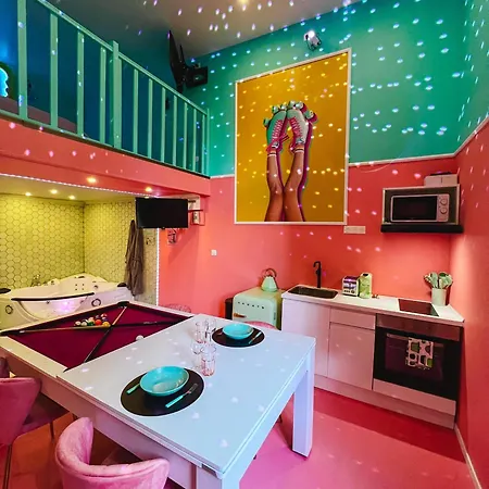 Apartment Funky House - Jacuzzi - Salle De Cinema & Netflix - Billard - Nintendo Switch & Jeux *