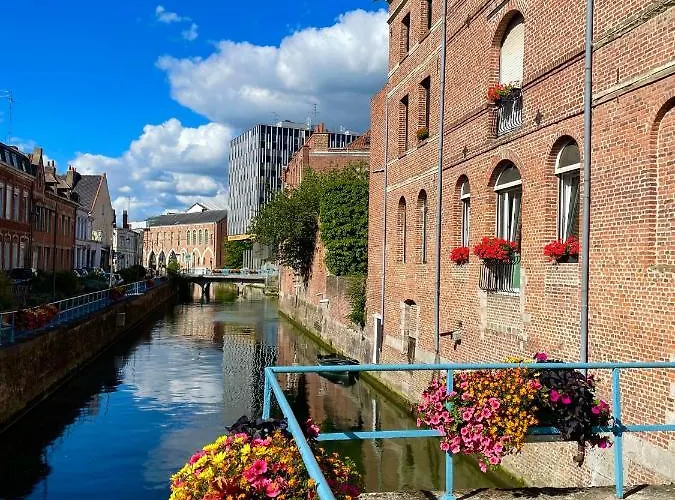 Funky House - Jacuzzi - Salle De Cinéma&netflix - Billard - Nintendo Switch&jeux Appartement Douai