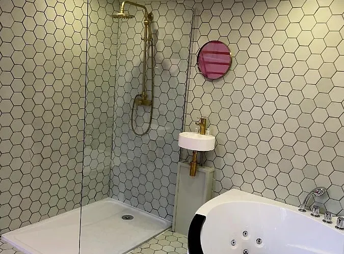 Funky House - Jacuzzi - Salle De Cinéma&netflix - Billard - Nintendo Switch&jeux * Douai