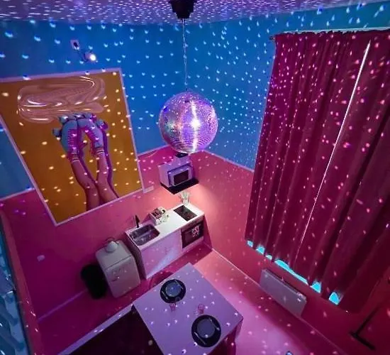 Funky House - Jacuzzi - Salle De Cinéma&netflix - Billard - Nintendo Switch&jeux *
