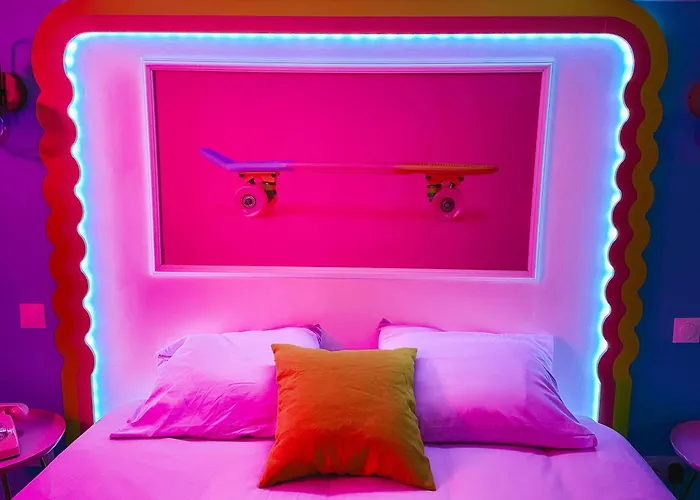 Appartement Funky House - Jacuzzi - Salle De Cinéma&netflix - Billard - Nintendo Switch&jeux